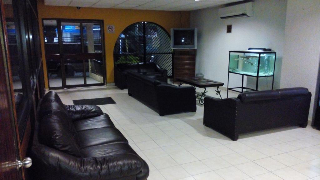 Hotel Y Restaurante Ritz De Tabasco Вильяэрмоса Экстерьер фото